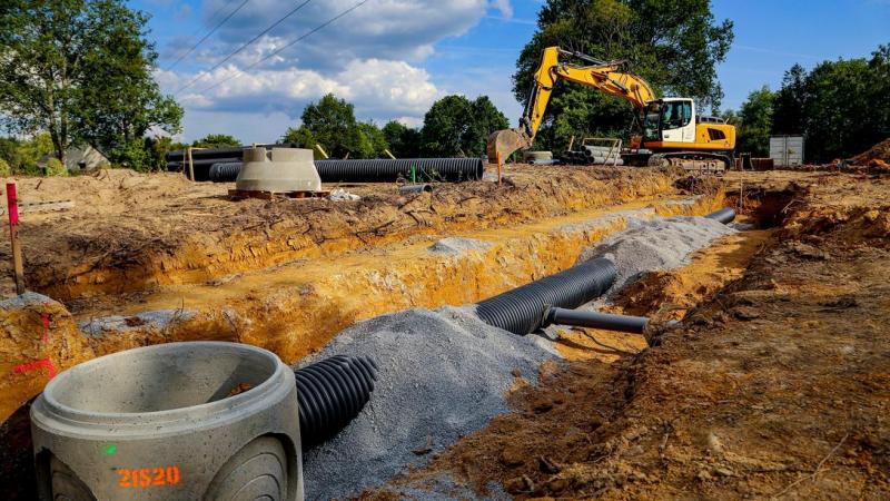 Drainage de terrain : prot&eacute;gez votre propri&eacute;t&eacute; de l'humidit&eacute;